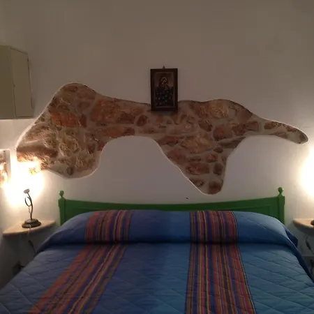 Casa Con Verande Sul Mare A 2 Minuti A Piedi Dalla Vakantiehuis *